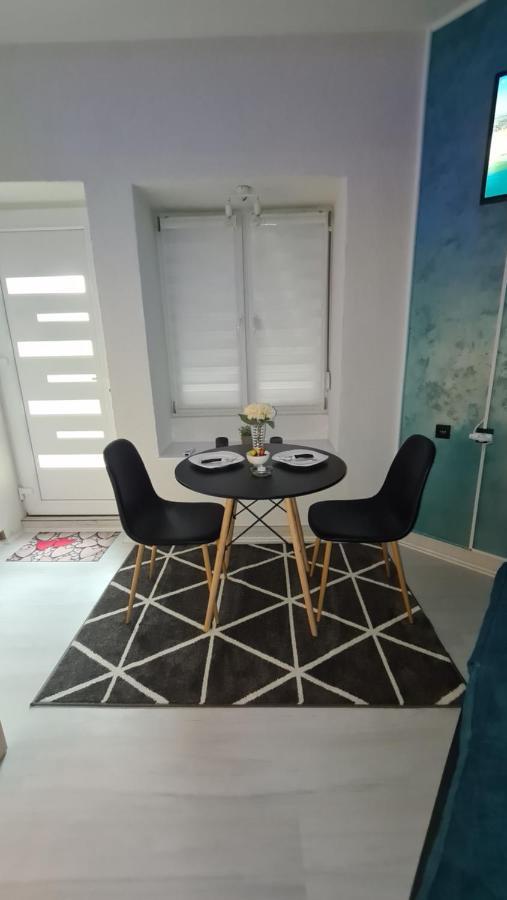 Apartman Melody Paracin Ngoại thất bức ảnh